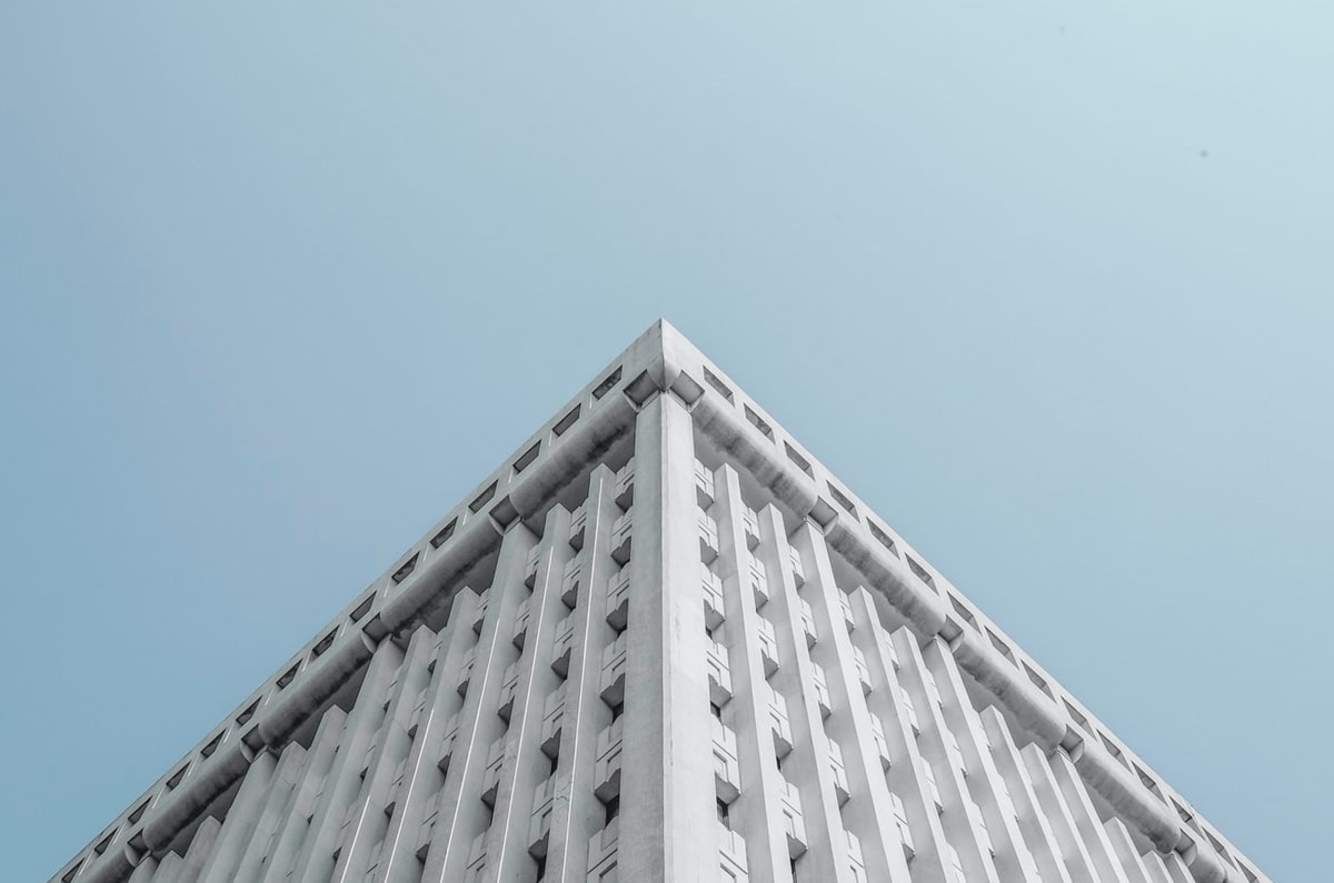 这是真爱！阿耶莎言论引发争议！库里表态力挺，拍卖球鞋声援爱妻